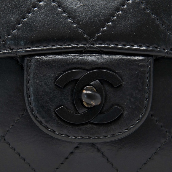 Chanel Vintage Small Lambskin So Black Flap Bag - Picture 12 of 15